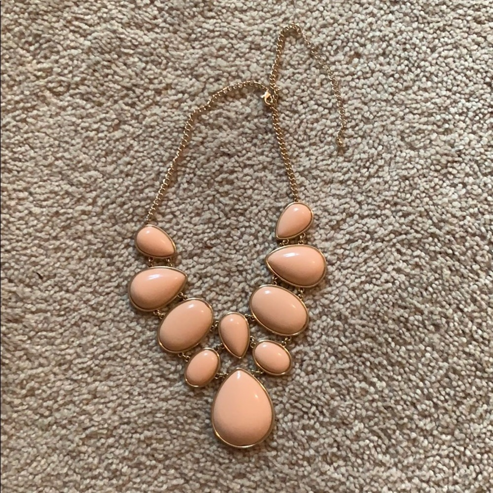 Peach statement necklace